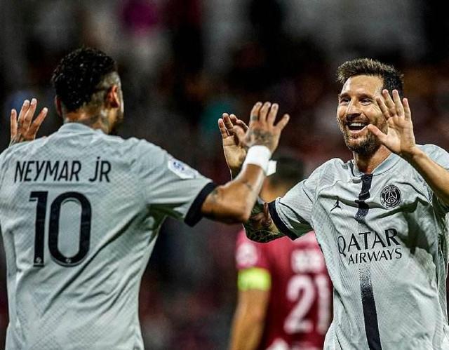 撕开缺口 撕开缺口