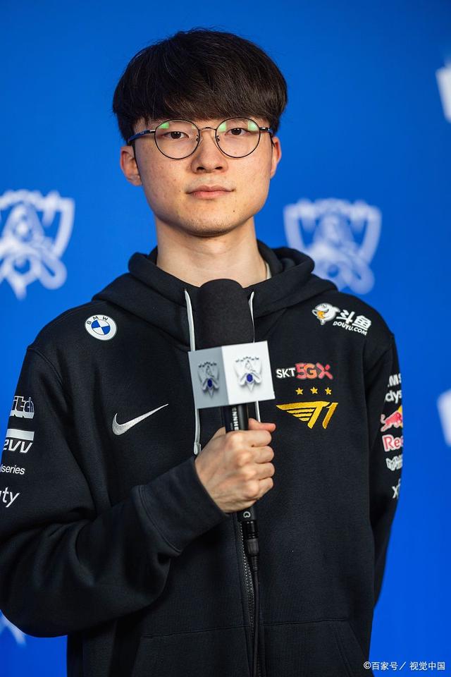 17岁中卫